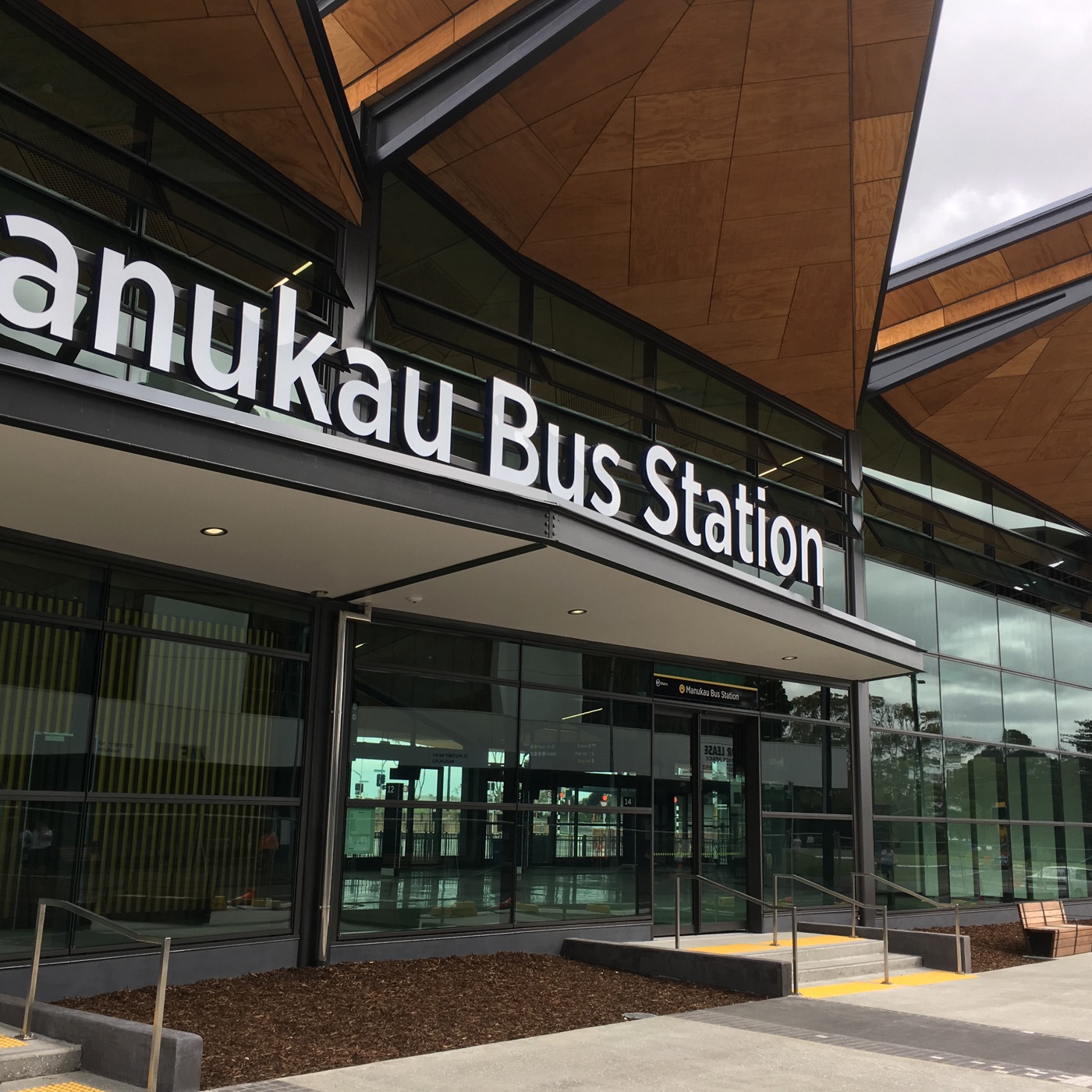 MANUKAI BUS STATION, NZ